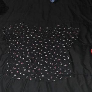 Cute floral shirt!